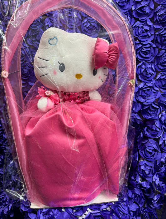 Hello Kitty Quinceañera doll (Candy Pink)